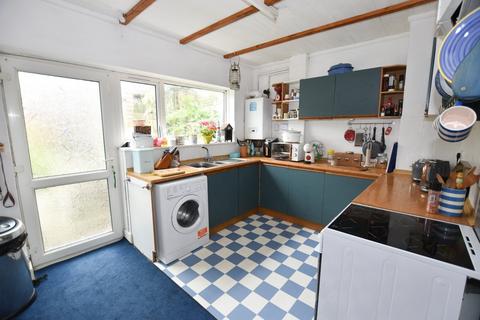 4 Carn View Terrace, Redruth, TR15 1NE