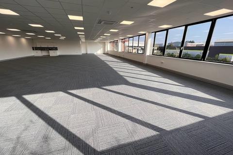 Office to rent, Molly Millars Ln Wokingham RG41 2PY