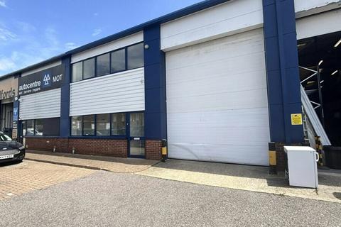 Warehouse to rent, Jackson Clos Portsmouth PO6 1UR