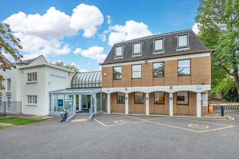 Office to rent, 1 Central Rd Morden SM4 5PQ