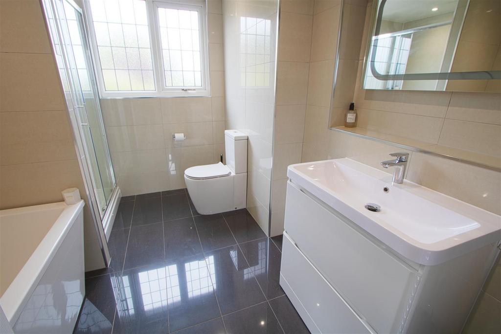 Family bathroom