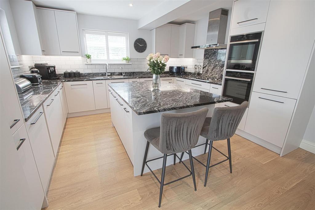 Kitchen diner