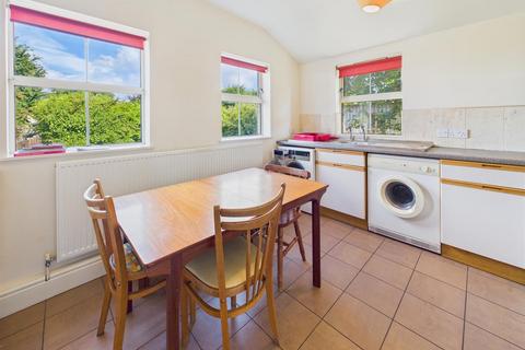 3 bedroom semi-detached house to rent, Wellsway, Bath, Bath and North East Somerset, BA2