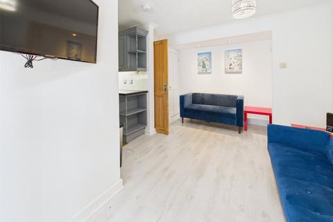 4 bedroom end of terrace house to rent, Rosewarn Close, Bath, Bath And North East Somerset, BA2