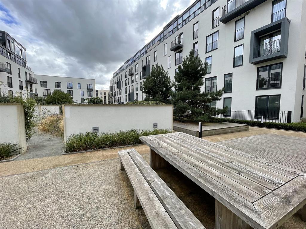 Photo 06-09-2022, 15