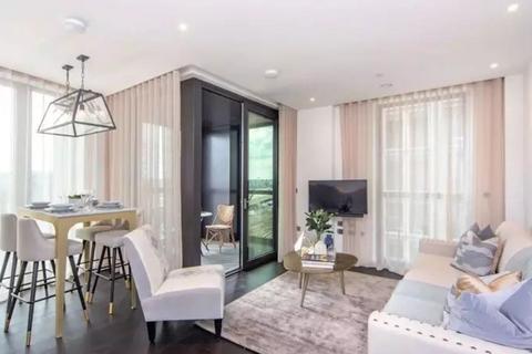 2 bedroom apartment to rent, Charles Clowes Walk, London SW11