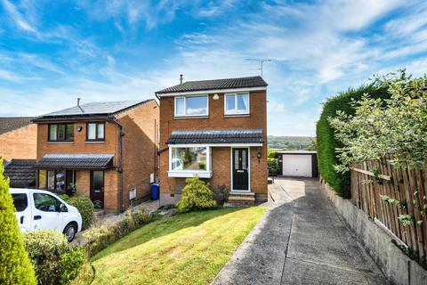 3 bedroom detached house for sale, Church Close, Oughtibridge, S35