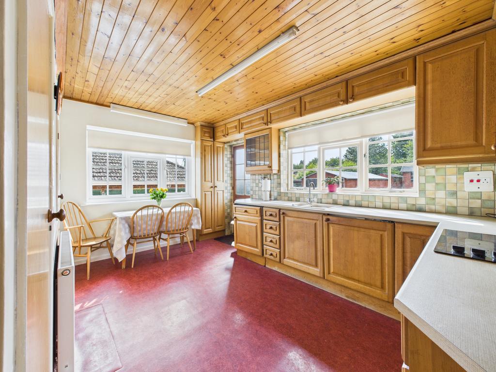 Kitchen/Breakfast Room