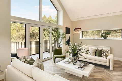 4 bedroom detached house for sale, Lee Bay Gardens