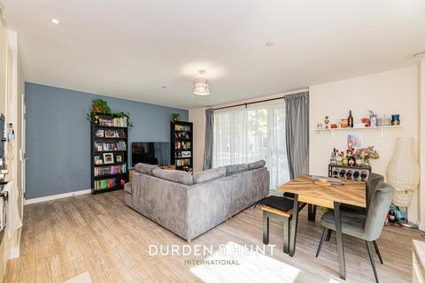 2 bedroom apartment for sale, Ironworks Way, Newham E13