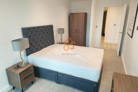 2 bedroom flat to rent, 11 Silvercroft Street, Manchester, M15