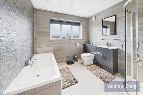 3 bedroom semi-detached house for sale, Cinderford Close, Boldon Colliery