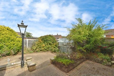 2 bedroom bungalow for sale, Harding Avenue, Rawmarsh, Rotherham, South Yorkshire, S62