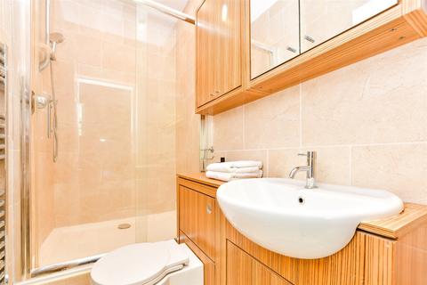 51 Brigade Place, Caterham, CR3 5ZU