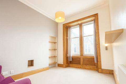 2 bedroom flat to rent, Rodney Street, Canonmills, Edinburgh, EH7