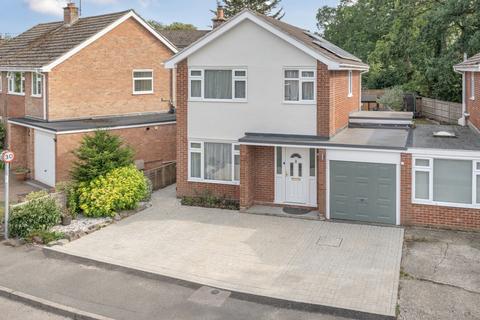 9 Croft Road, Mortimer Common, Reading, RG7 3TS