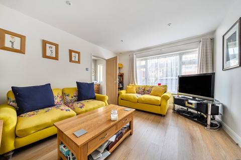 9 Croft Road, Mortimer Common, Reading, RG7 3TS