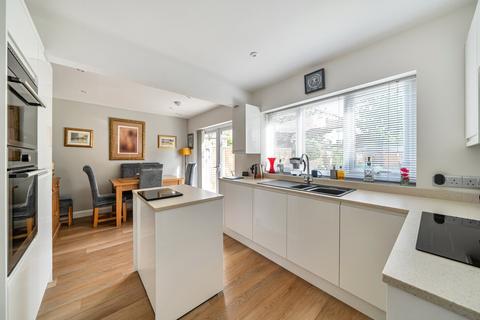 9 Croft Road, Mortimer Common, Reading, RG7 3TS