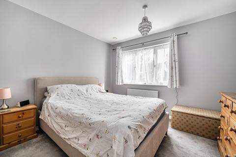 9 Croft Road, Mortimer Common, Reading, RG7 3TS