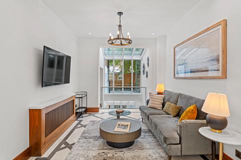 5 bedroom house to rent, Trevor Place, London SW7