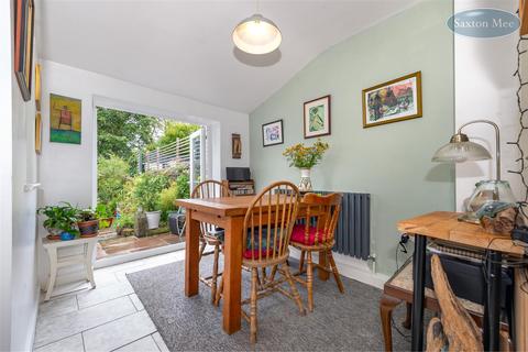15 Ash Lane, Deepcar, Sheffield, S36 2PD