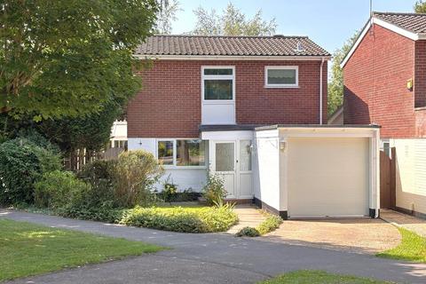 10 Rookes Close, Letchworth Garden City, SG6 2SN