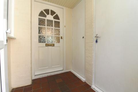 10 Rookes Close, Letchworth Garden City, SG6 2SN