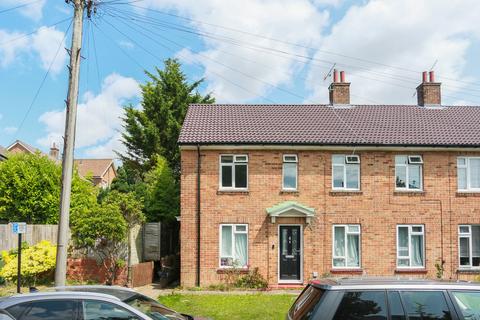 2 bedroom flat for sale, Barnet Way, Hove, BN3