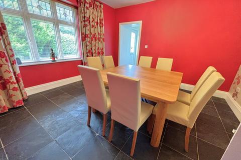 6 bedroom property with land for sale, Llandysul SA44