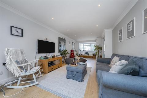 undefined, Maplefield, Park Street, St. Albans