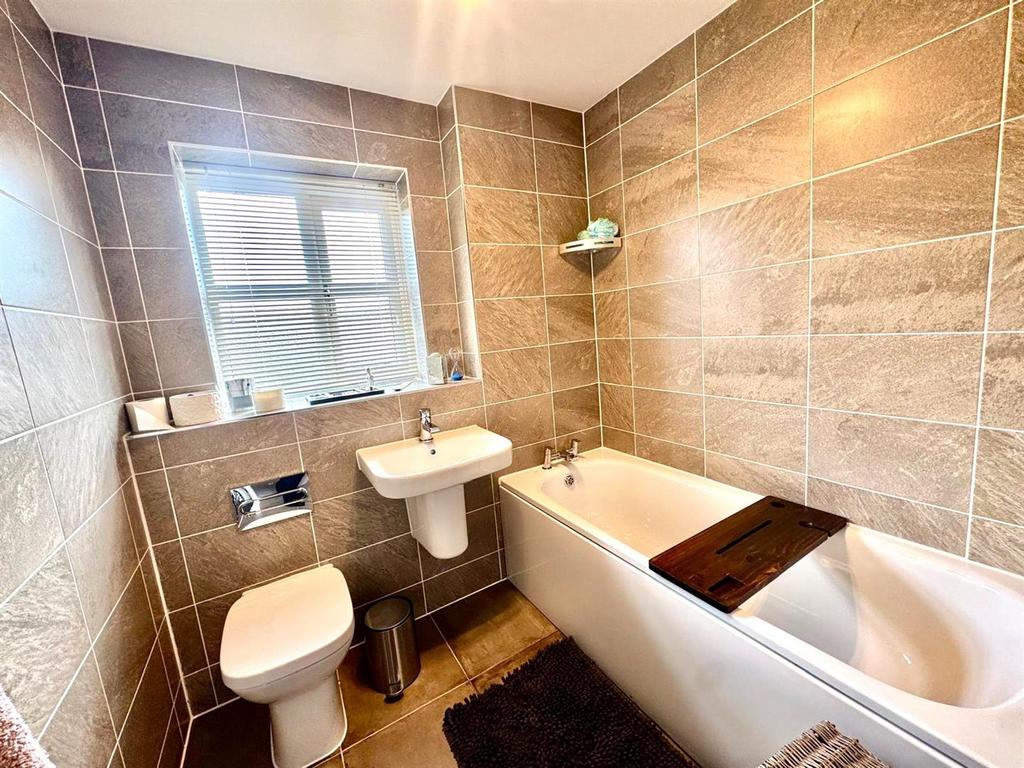 Family bathroom