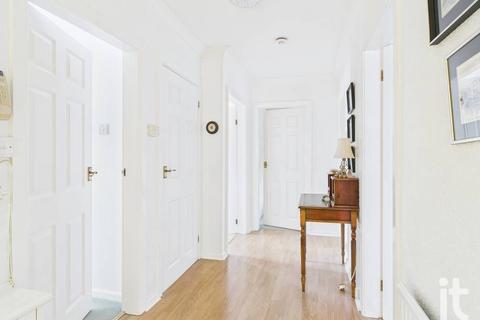 2 bedroom detached bungalow for sale, Capesthorne Road, High Lane, Stockport, SK6