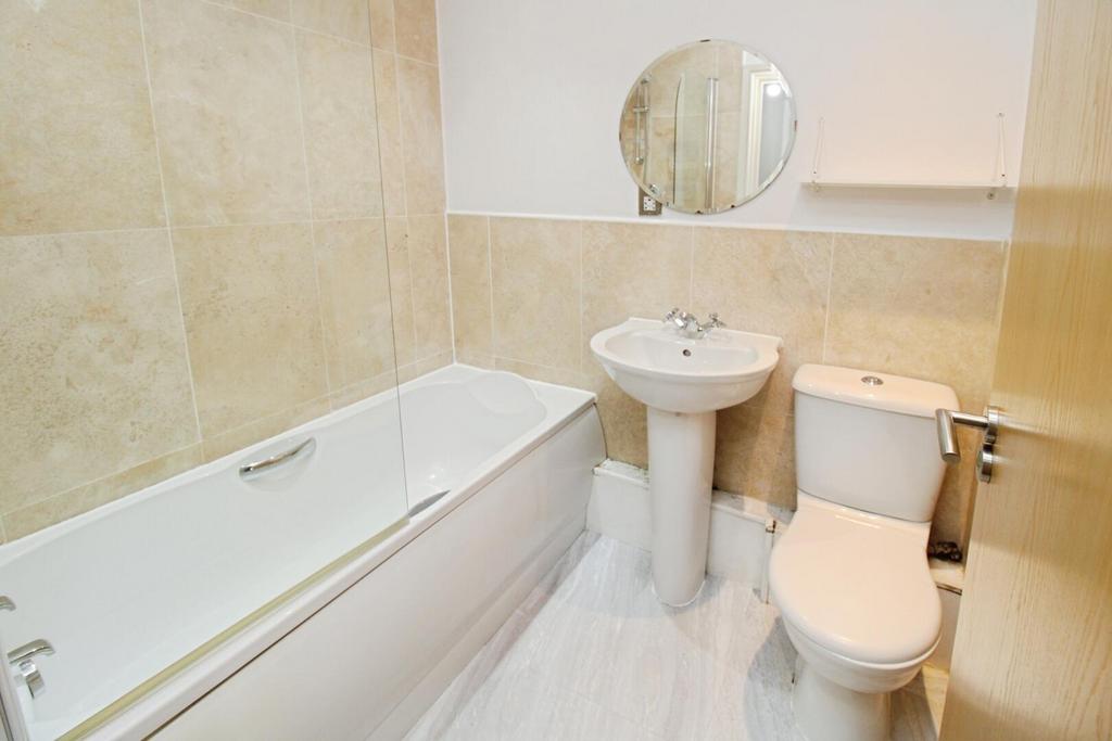 Ensuite Bathroom