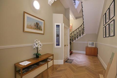 3 bedroom flat to rent, Manor Place, Edinburgh,