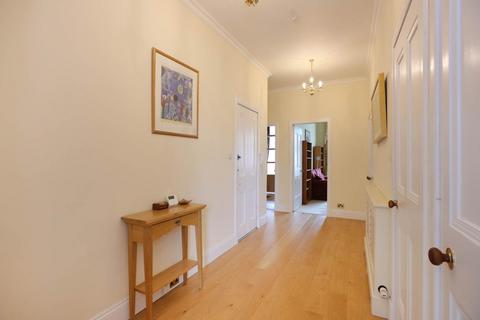 3 bedroom flat to rent, Manor Place, Edinburgh,