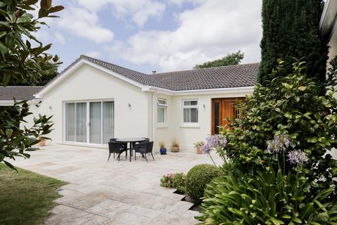 4 bedroom bungalow for sale, La Rue Des Vignes, St. Peter, Jersey