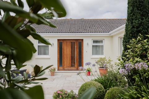 4 bedroom bungalow for sale, La Rue Des Vignes, St. Peter, Jersey