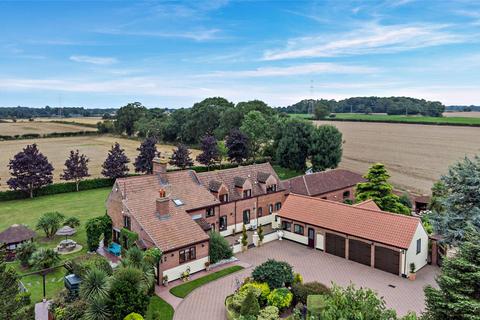 5 bedroom detached house for sale, Yarmouth Road, Lound, Lowestoft, Suffolk, NR32