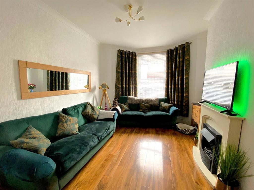 21 North Rd - Lounge1.jpg