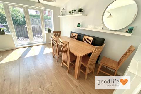 3 bedroom semi-detached house for sale, The Broadway, Sunderland SR4