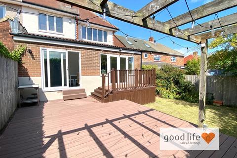 3 bedroom semi-detached house for sale, The Broadway, Sunderland SR4