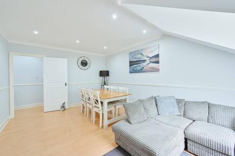 undefined, Leavesden Court, Watford, Abbots Langley, WD5