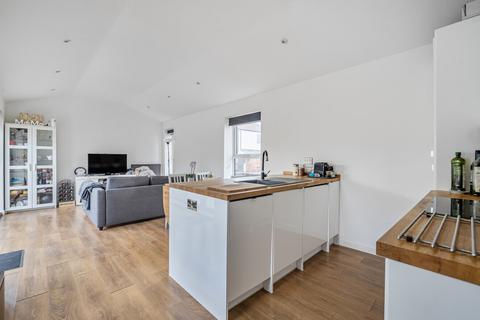 undefined, Abbotts Road, Mitcham CR4