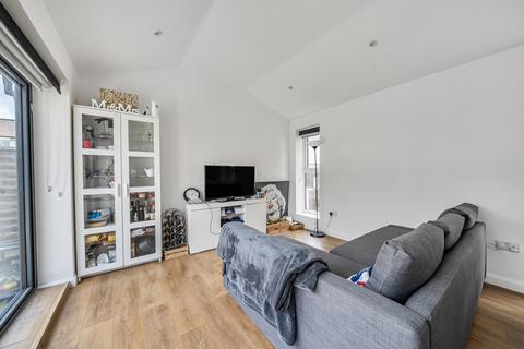 undefined, Abbotts Road, Mitcham CR4