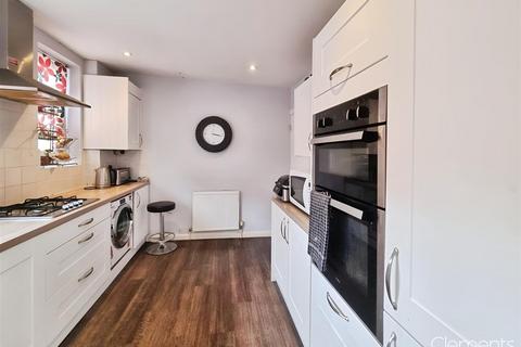undefined, Adeyfield Gardens, Hemel Hempstead HP2