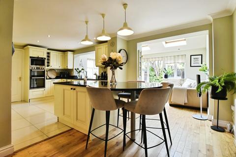 undefined, Woodacre Close, Greater Manchester M33