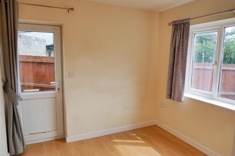 22b Calne Road, Lyneham, Chippenham, SN15 4PS