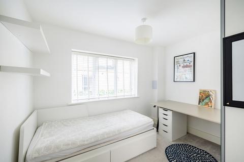 Flat 7, Aston House, 1a West Hill, South Croydon, CR2 0SB