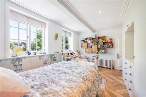 3 bedroom apartment for sale, Holland Park London