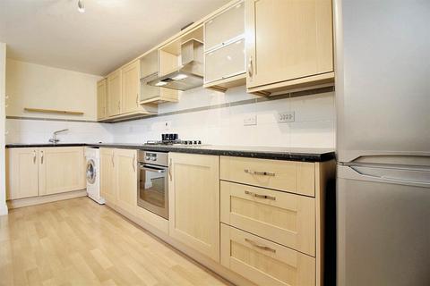 26 Hancock Close, Aylesbury, HP21 9AU